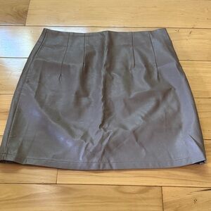Storia Taupe Leather Mini Skirt